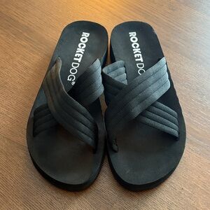 Rocket Dog - Black Crisscross Canvas Strap Sandals - size 41 EU